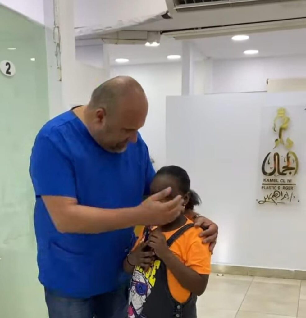 الدكتور إبراهيم كامل أفضل دكتور تجميل في فيصل