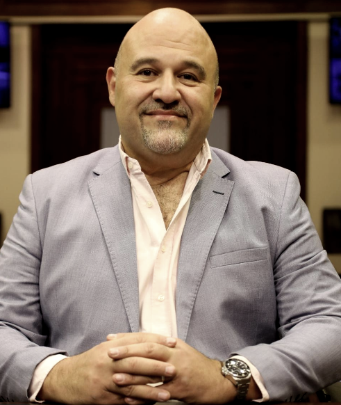 الدكتور إبراهيم كامل أحسن دكتور تجميل في دول الخليج الدكتور إبراهيم كامل أحسن دكتور تجميل في دول الخليج